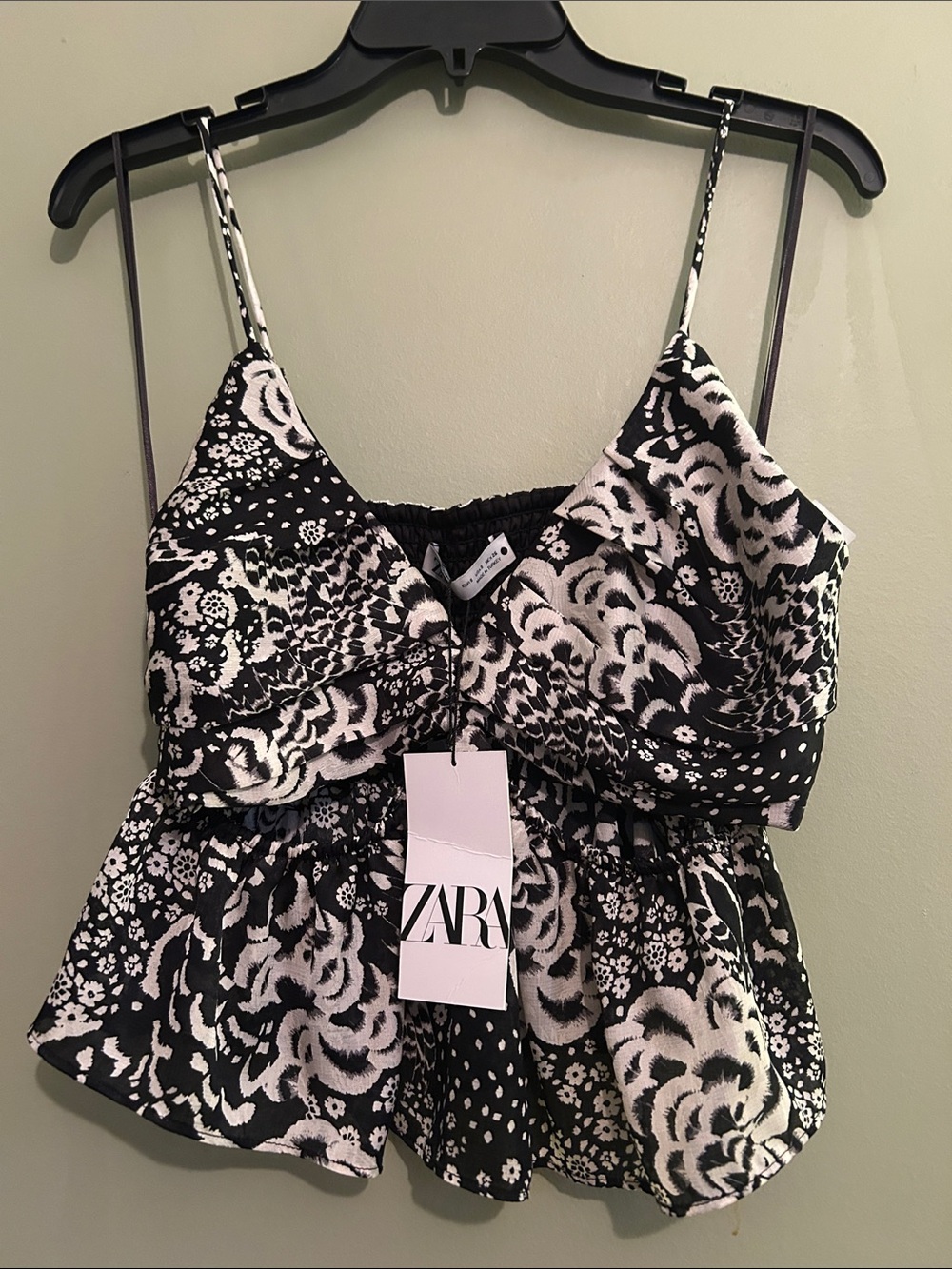 NWT Zara Ruffled Patchwork Print Cut Out Crop Top Size S